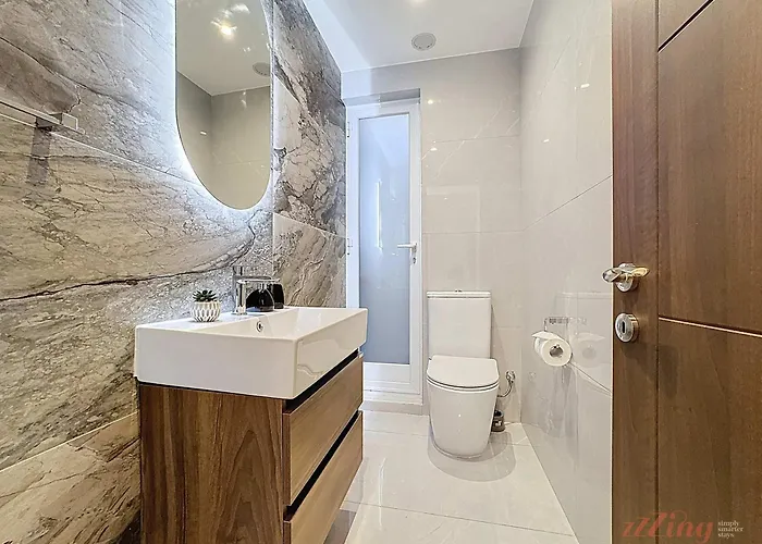 Malta Rooftop With Private Plunge Pool & Bbq Hal Ghaxiak