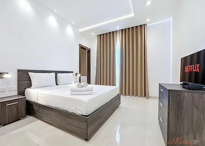 Feriehus Malta Rooftop With Private Plunge Pool & Bbq Hal Ghaxiak