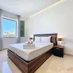 Casa de Férias Rooftop With Private Plunge Pool & Bbq In South Of Malta Hal Ghaxiak