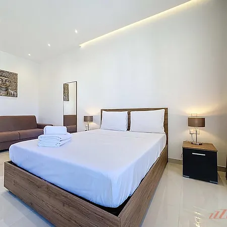 Rooftop With Private Plunge Pool & Bbq In South Of Malta Dom wakacyjny *