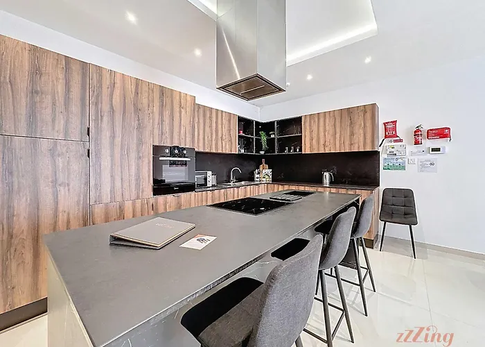 Σπίτι διακοπών Malta Rooftop With Private Plunge Pool & Bbq *