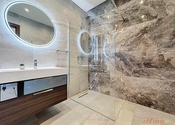 Malta Rooftop With Private Plunge Pool & Bbq *